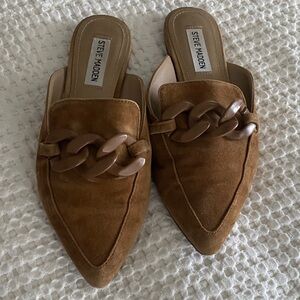 Steve Madden Brown Suede Pointed-Toe Chain-Trim flat Mules
